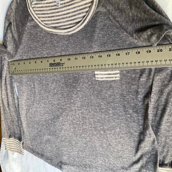 Marilyn Monroe Women Long Sleeve Tee, size M, Gray - Picture 2 of 6